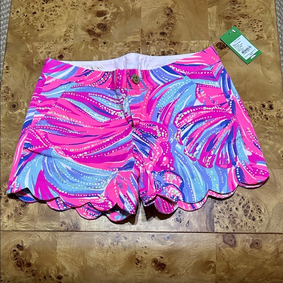 Lilly Pulitzer Pants - Lilly Pulitzer buttercup shorts NWT